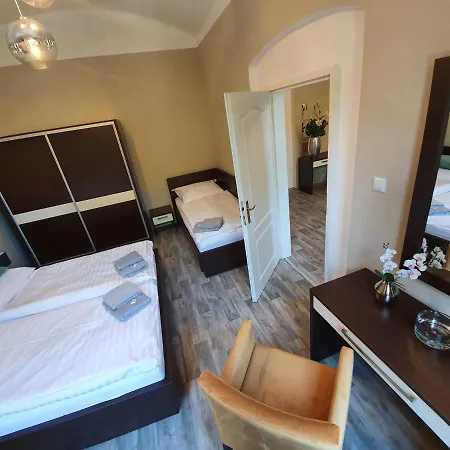 Pinocchio Apartament Cieplice